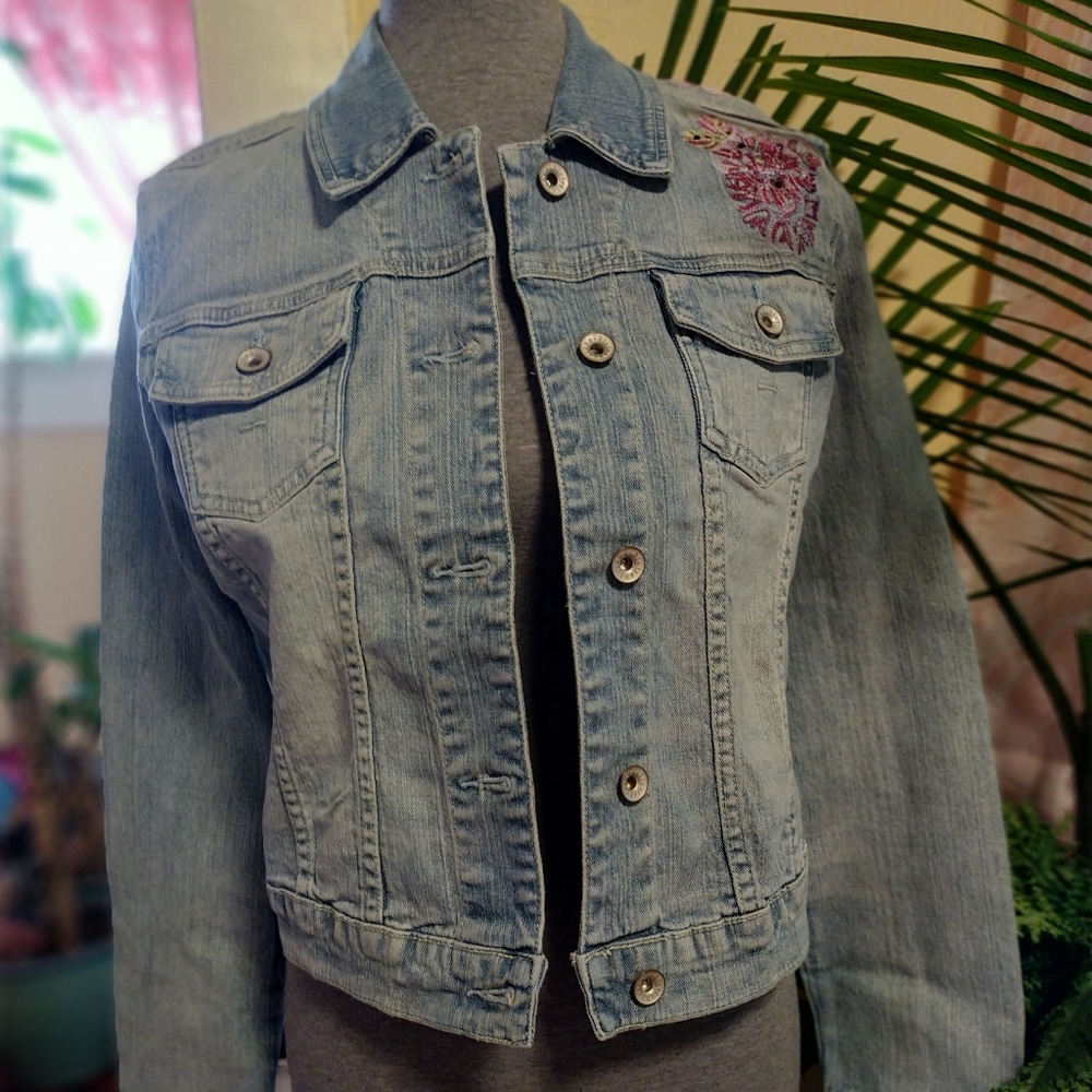 Super Cute Jean Jacket